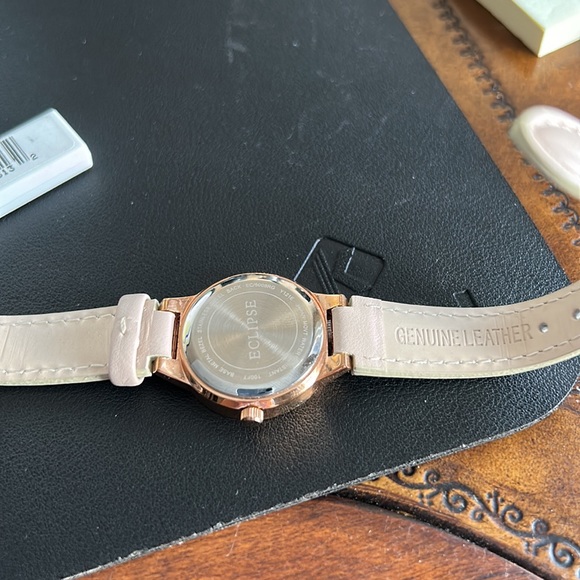 Armitron Eclipse Watch - Picture 6 of 6